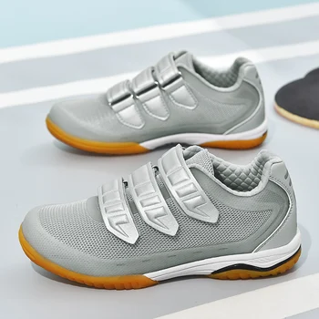 Sepatu tenis meja Musim Panas pria wanita sepatu olahraga dalam ruangan antiselip sepatu Badminton oranye uniseks Sneakers olahr